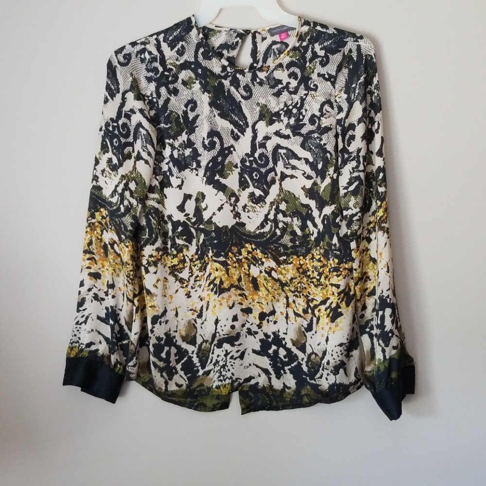 vince camuto printed satin top xs